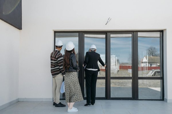 Créer une atmosphère unique avec des miroirs